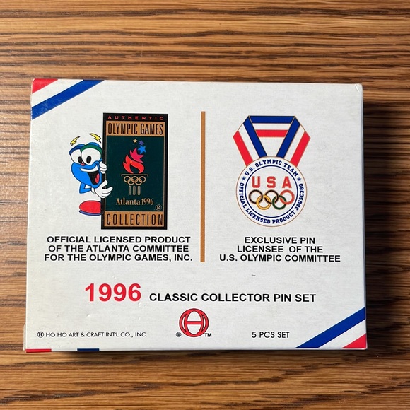 1996 Atlanta Olympic Pin Set in Case - Picture 2 of 4